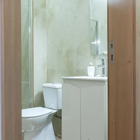 Daire D'ouro Dona Maria By Lw *